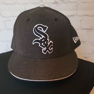 Chicago White Sox MLB New Era Size 7 1/2 Black Ball Cap Hat Merchadise